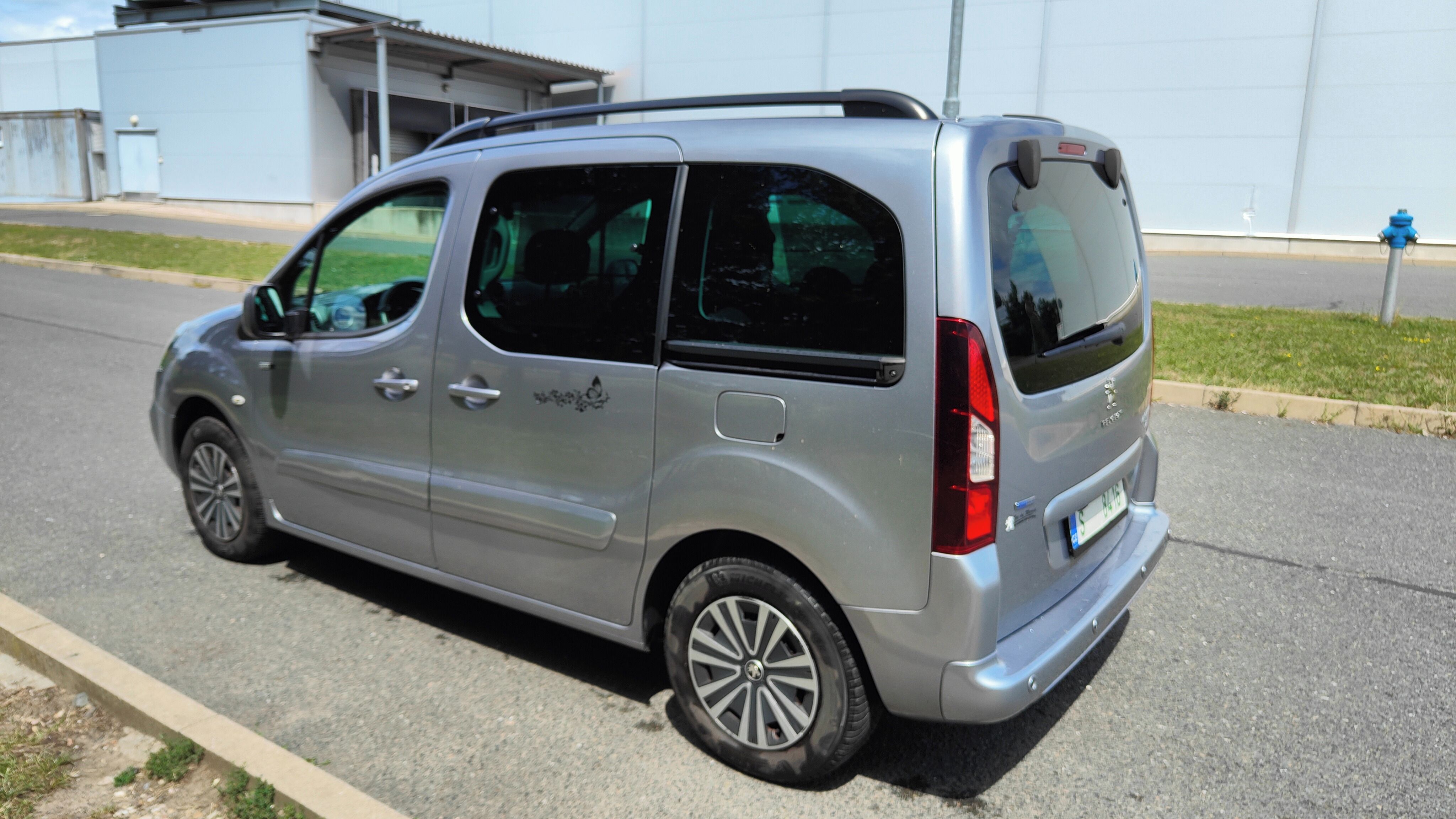 Peugeot Expert Tepee, 1.2 81kW, NAVI, kamera - fotka 4
