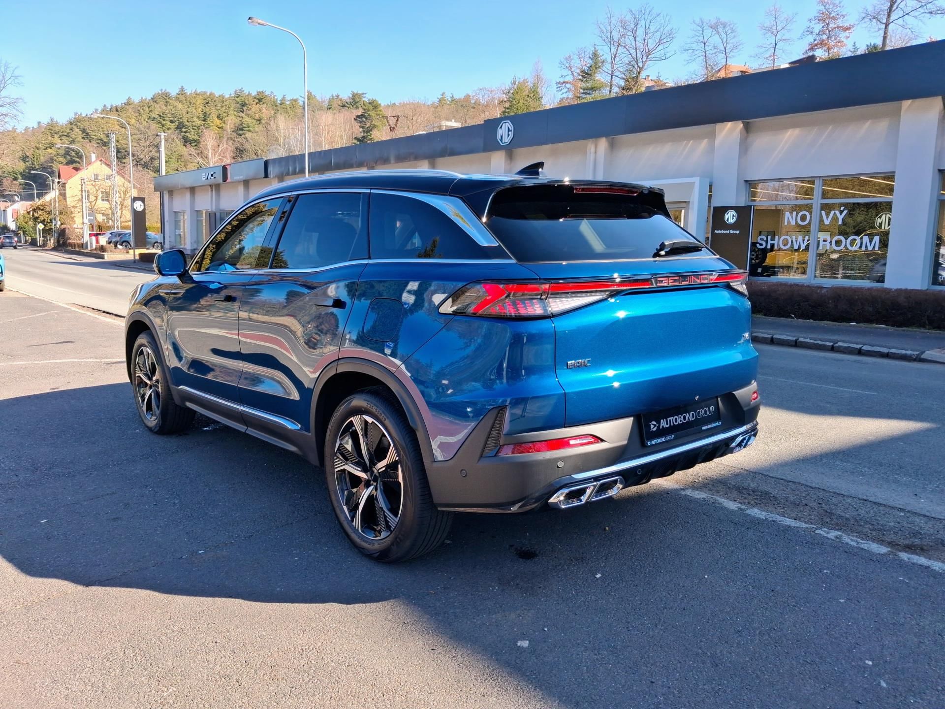 BAIC X7, ALL IN 1.5T 130kW 4×2 7DCT - fotka 6