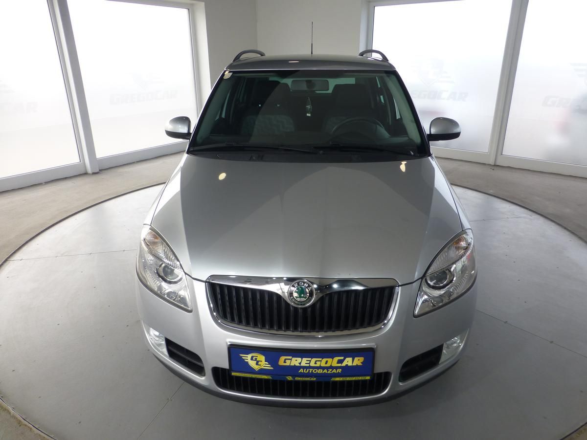 Škoda Fabia, 1,6i-77KW**DSG**KLIMA**PARK.S* - fotka 2