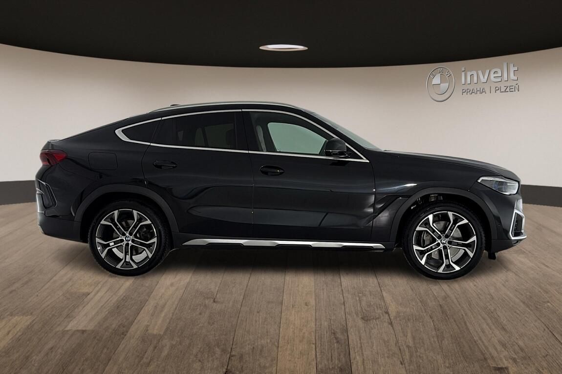 BMW X6, xDrive40d - fotka 2