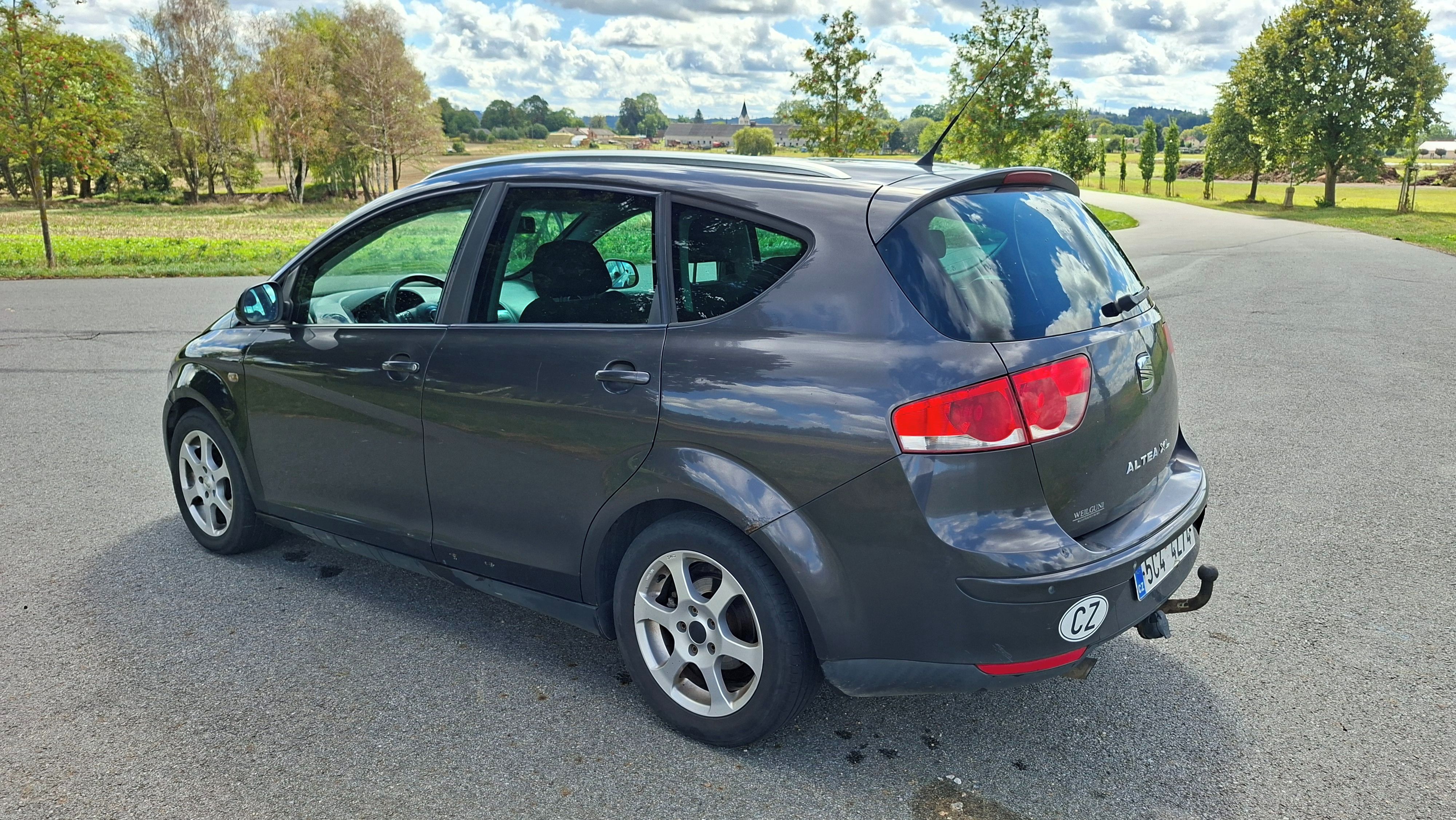 Seat Altea, XL 1.9 TDI 77 kW - fotka 4