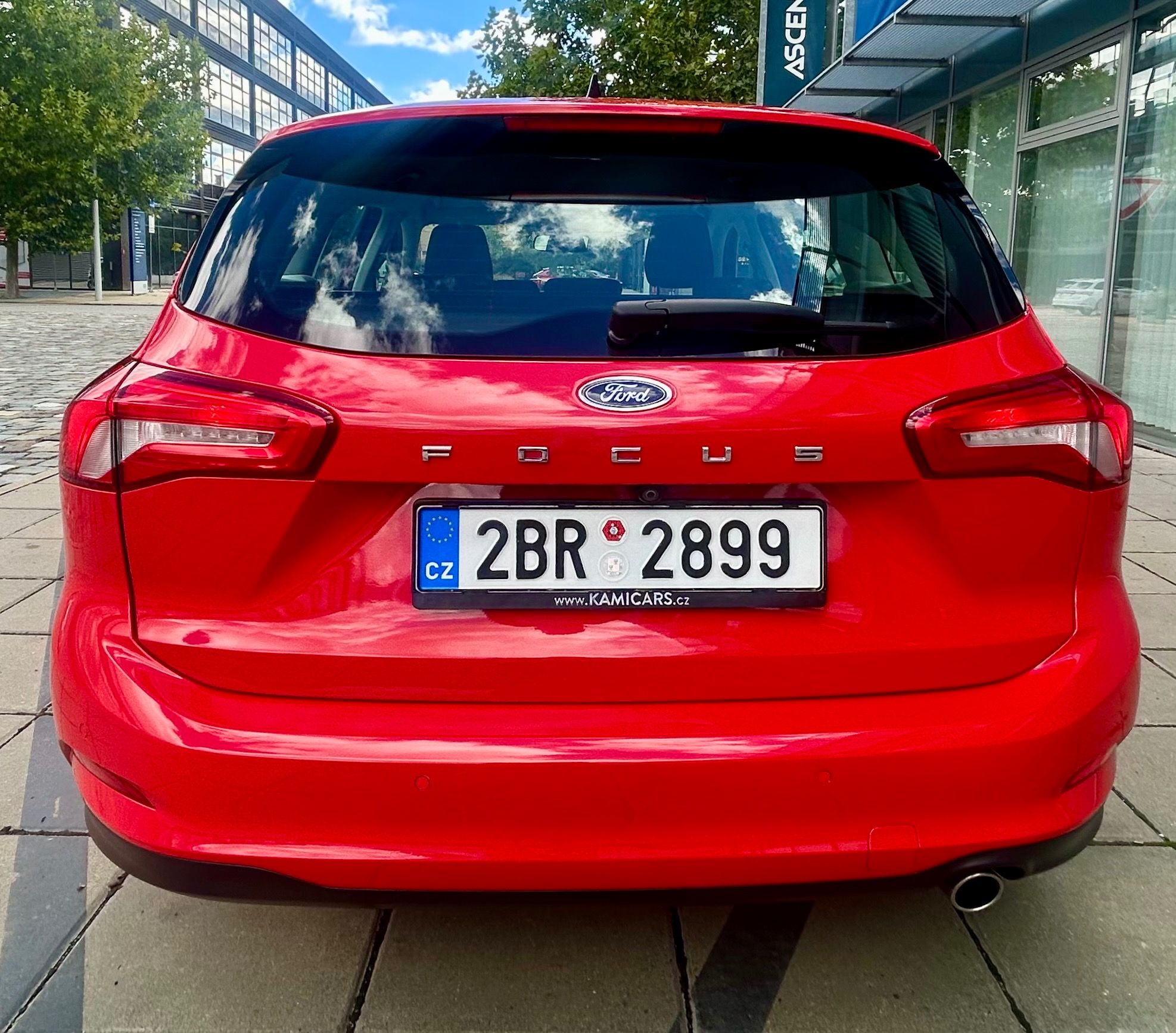 Ford Focus, 1.5 ECOBLUE NAVI-KAMERA-LED-ČR - fotka 4