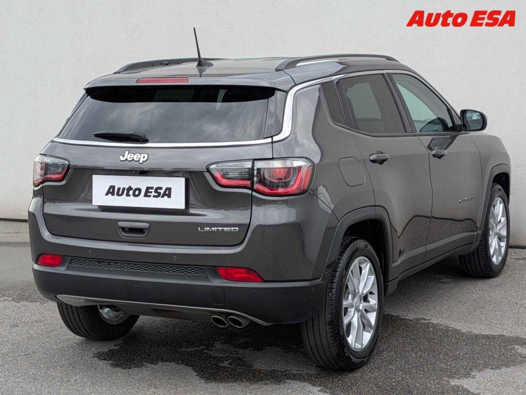 Jeep Compass, 1.3 T,DPH,POLOKŮŽE - fotka 6