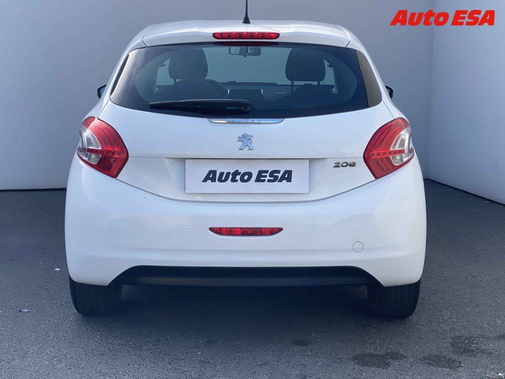 Peugeot 208, 1.2 VTi - fotka 5