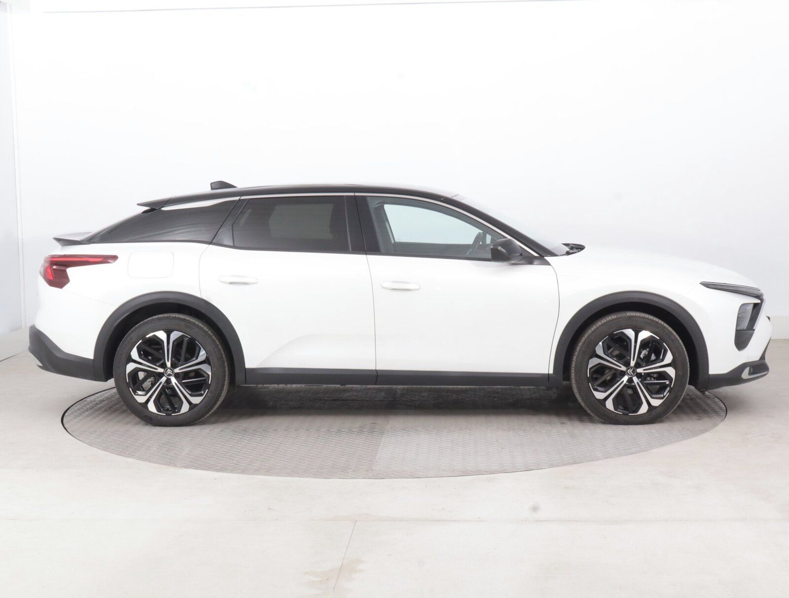 Citroën C5 X, 1.2 PureTech, Automat, Kůže - fotka 6