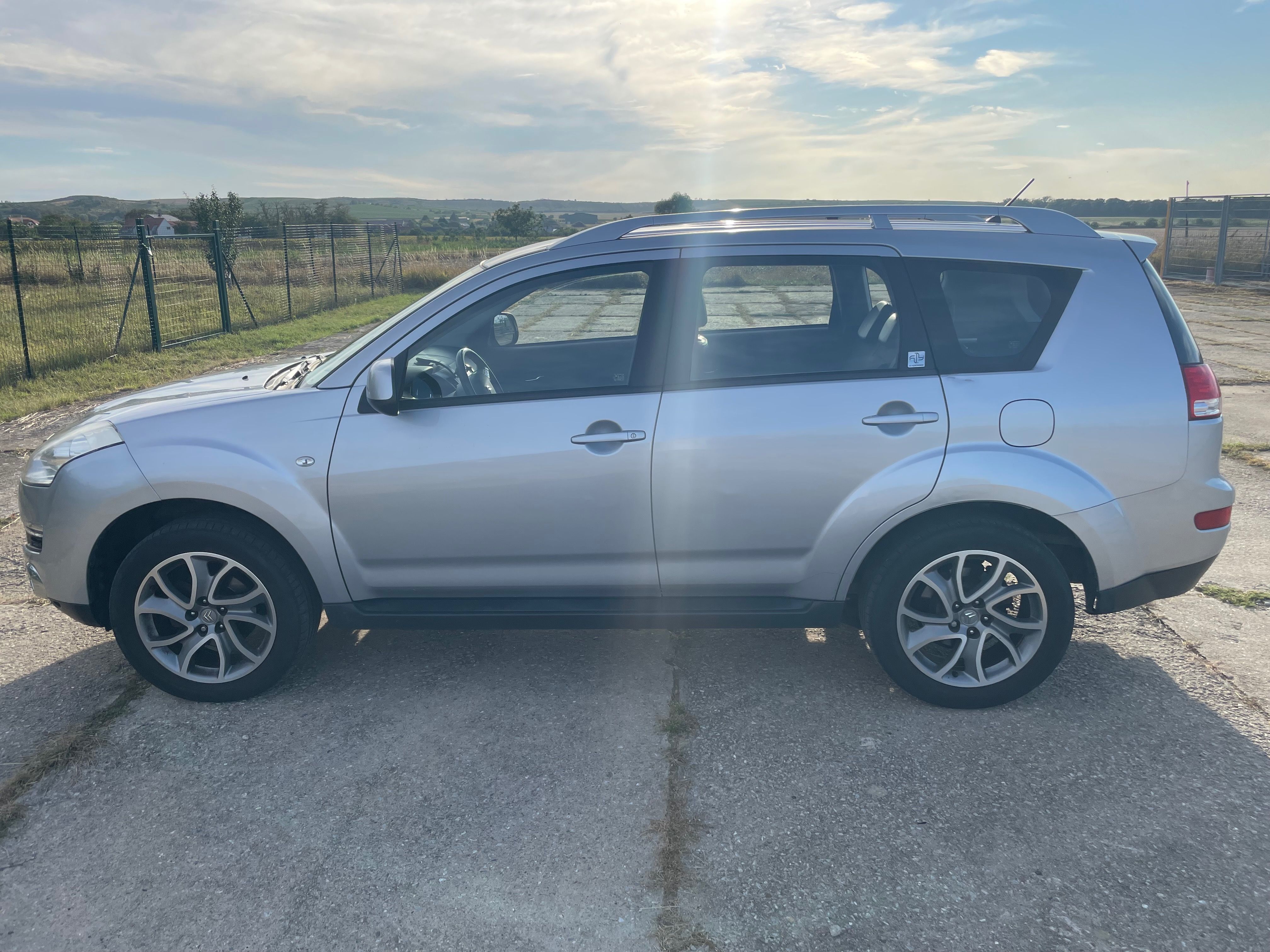 Citroën C-Crosser, Citroen C-Crosser 2.2 HDI - fotka 4