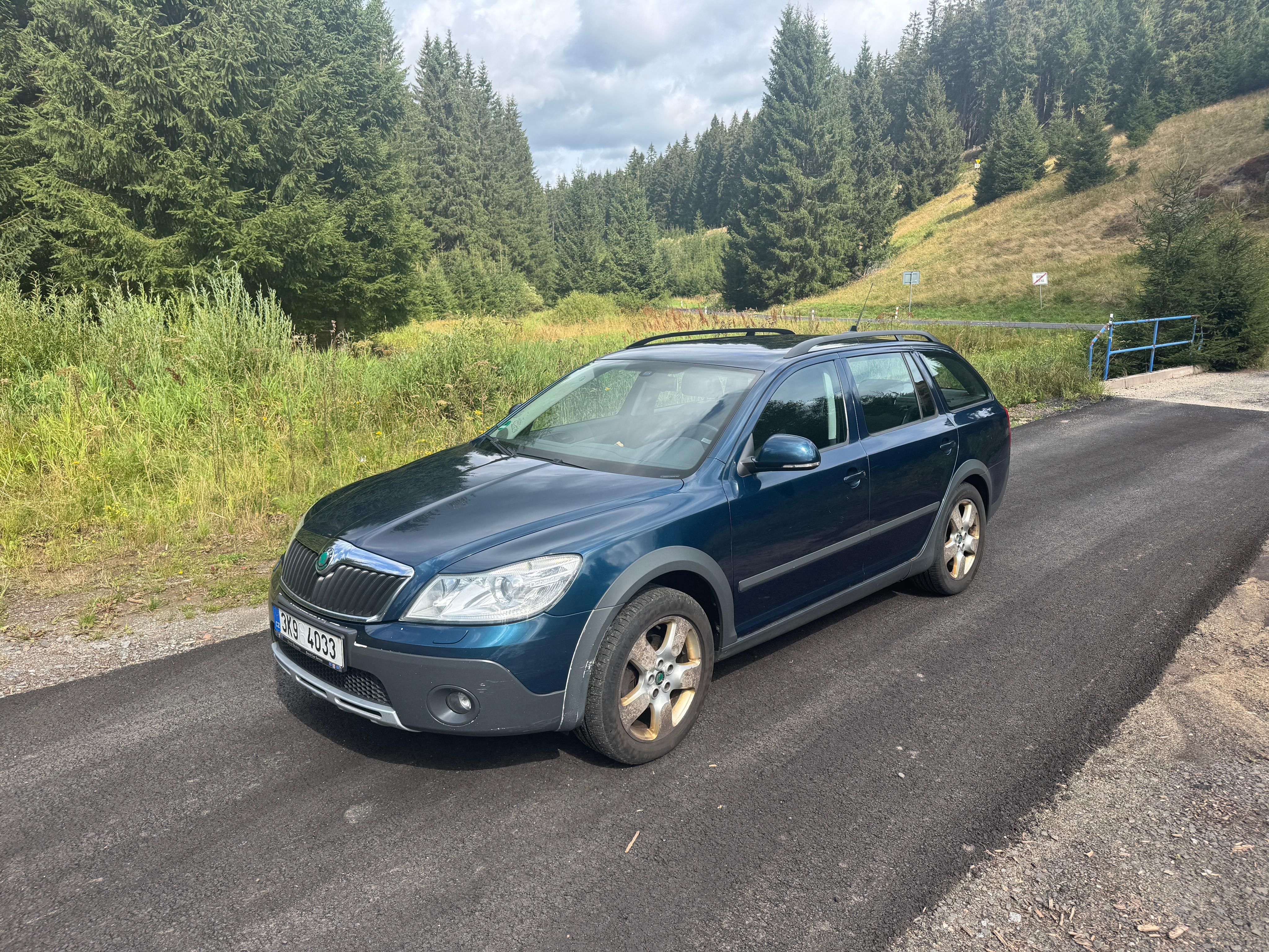 Škoda Octavia, Škoda Octavia II Scout 2.0 TDI - fotka 2
