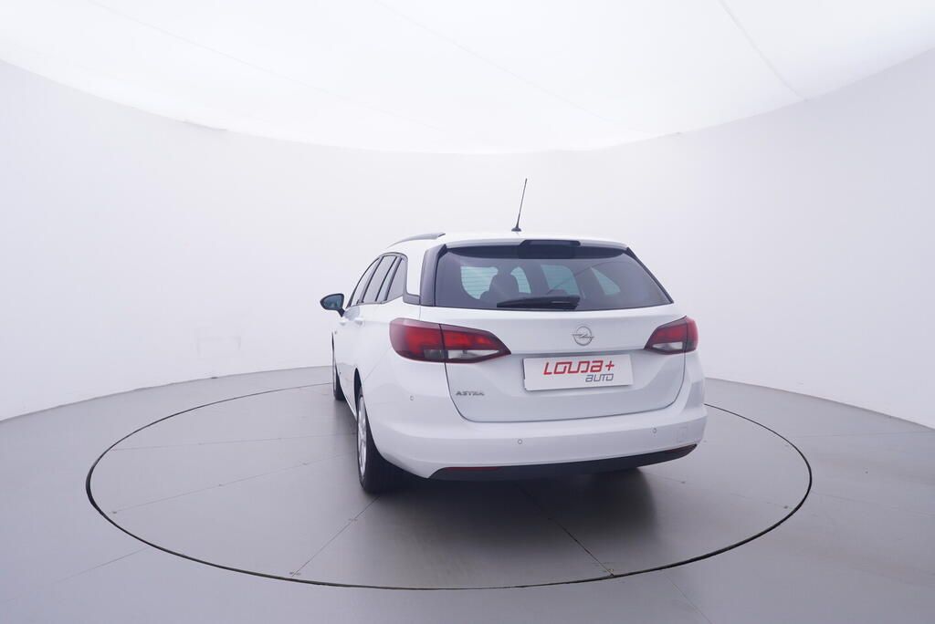 Opel Astra, Edition 1.5 TDI 77 kW - fotka 4