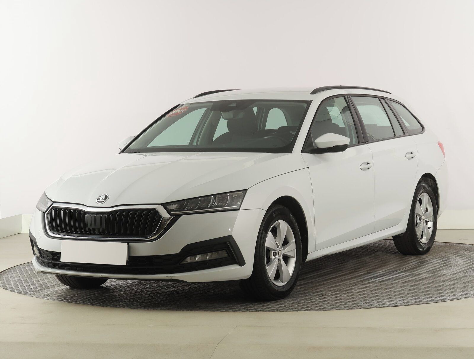 Škoda Octavia, 2.0 TDI, Automat, Navi, Klima - fotka 2