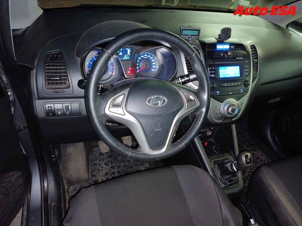 Hyundai ix20, 1.4 16V,ČR - fotka 3
