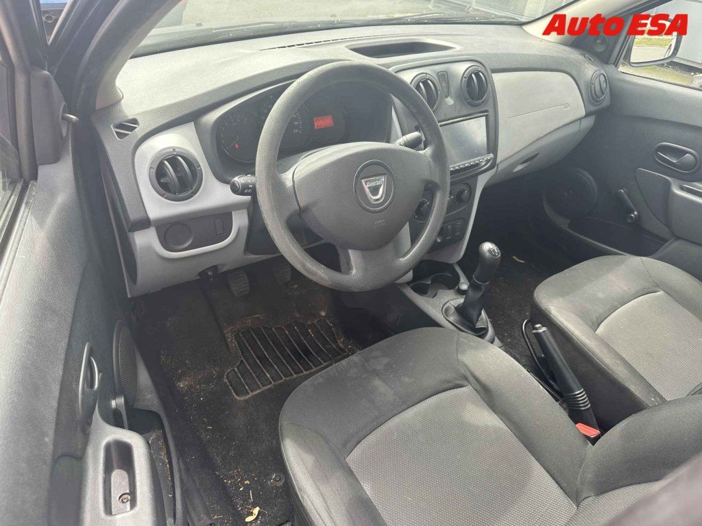 Dacia Logan, 1.2i,ČR - fotka 3