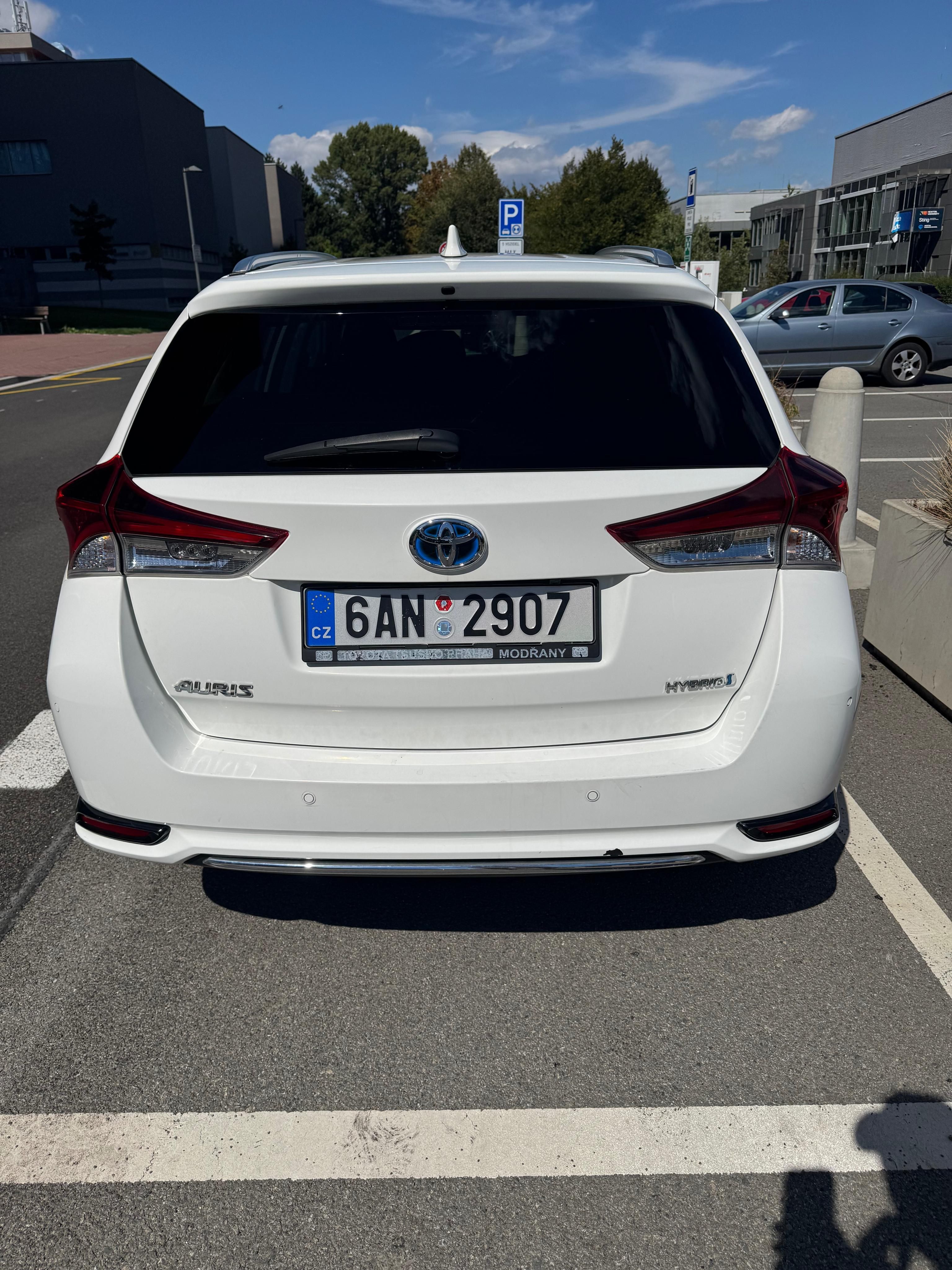 Toyota Auris, 1.8 Hybrid Trend+, Odhlučnění - fotka 5