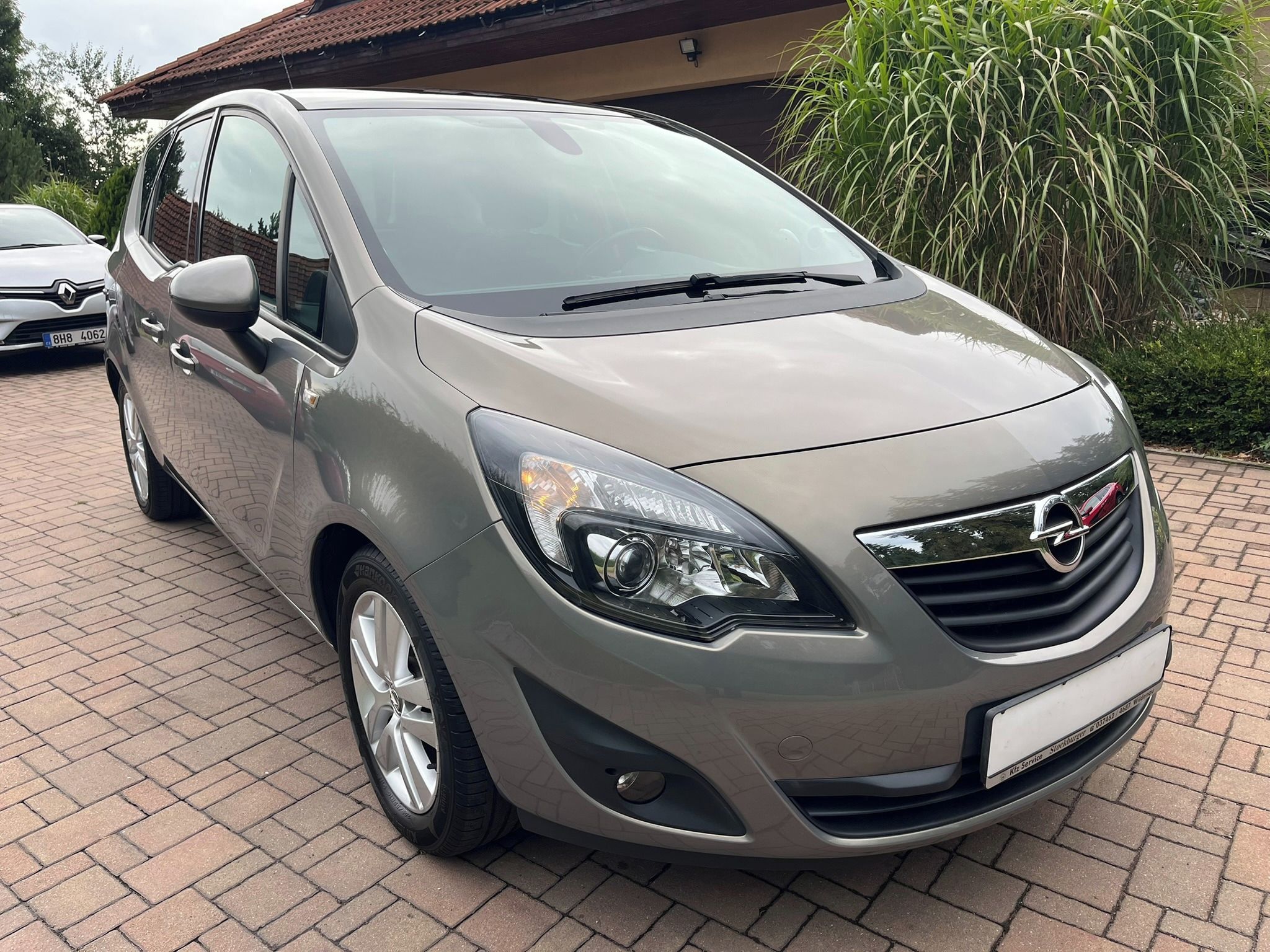 Opel Meriva, 1.4 88kW Panorama Výhřev sed. - fotka 2
