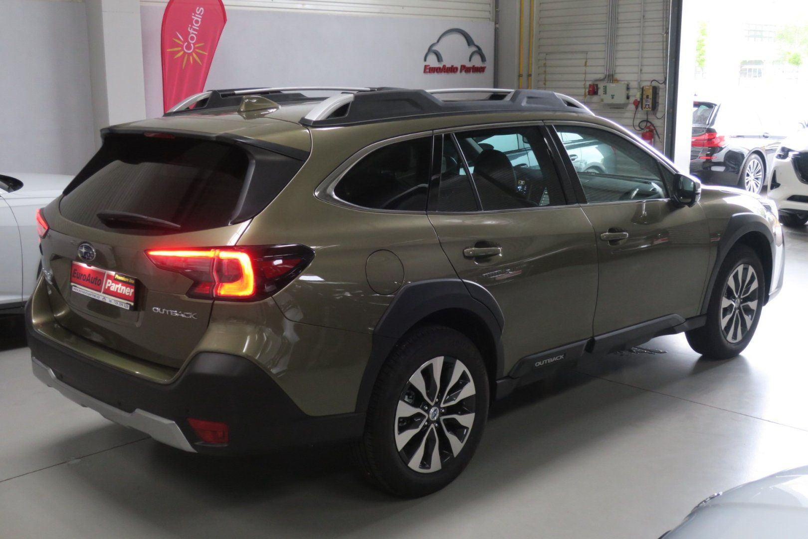 Subaru Outback, 2.5i AWD Touring - fotka 4
