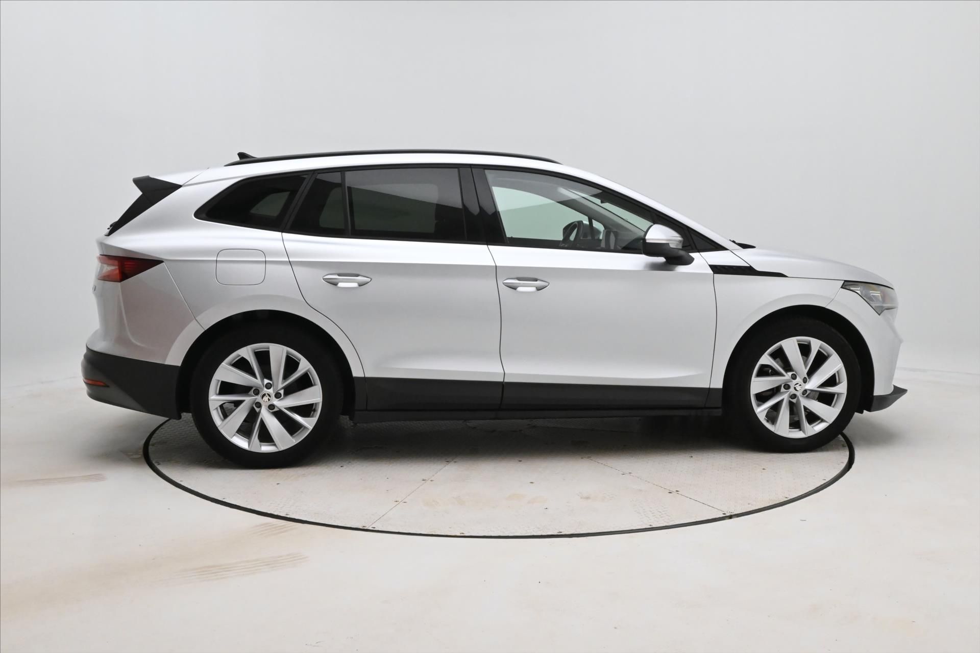 Škoda Enyaq, iV60 132kW SOH 88% FIRST Editi - fotka 4