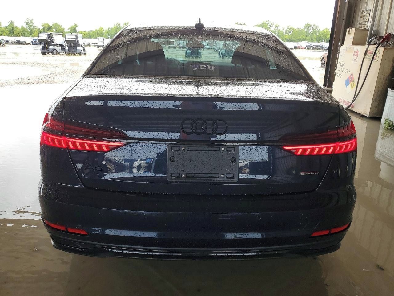 Audi A6, Auto na cestě - fotka 6
