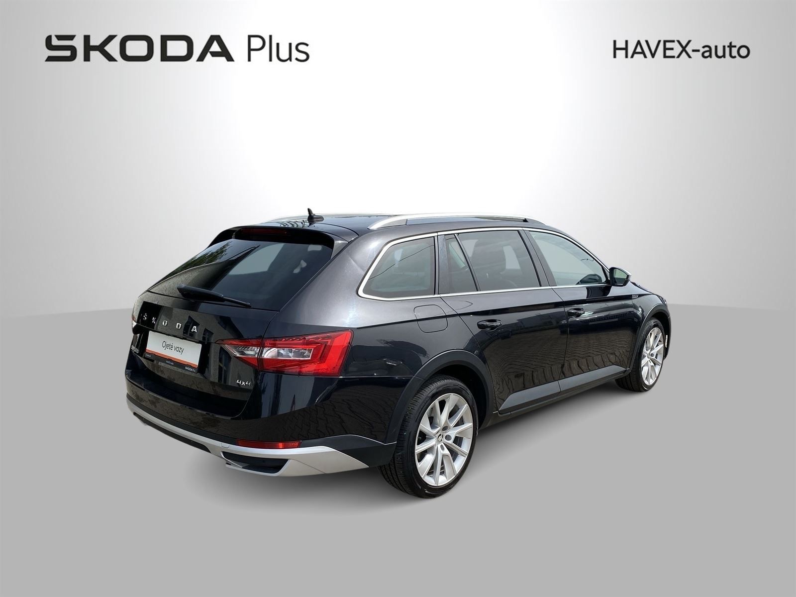Škoda Superb, Combi 2.0 TDI 4x4 DSG Scout - fotka 2