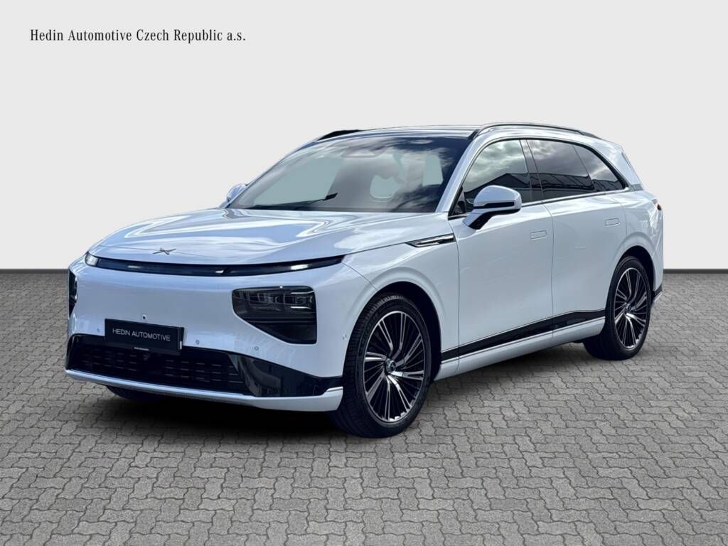 XPENG G9, G9 AWD Performance (Nová G9)