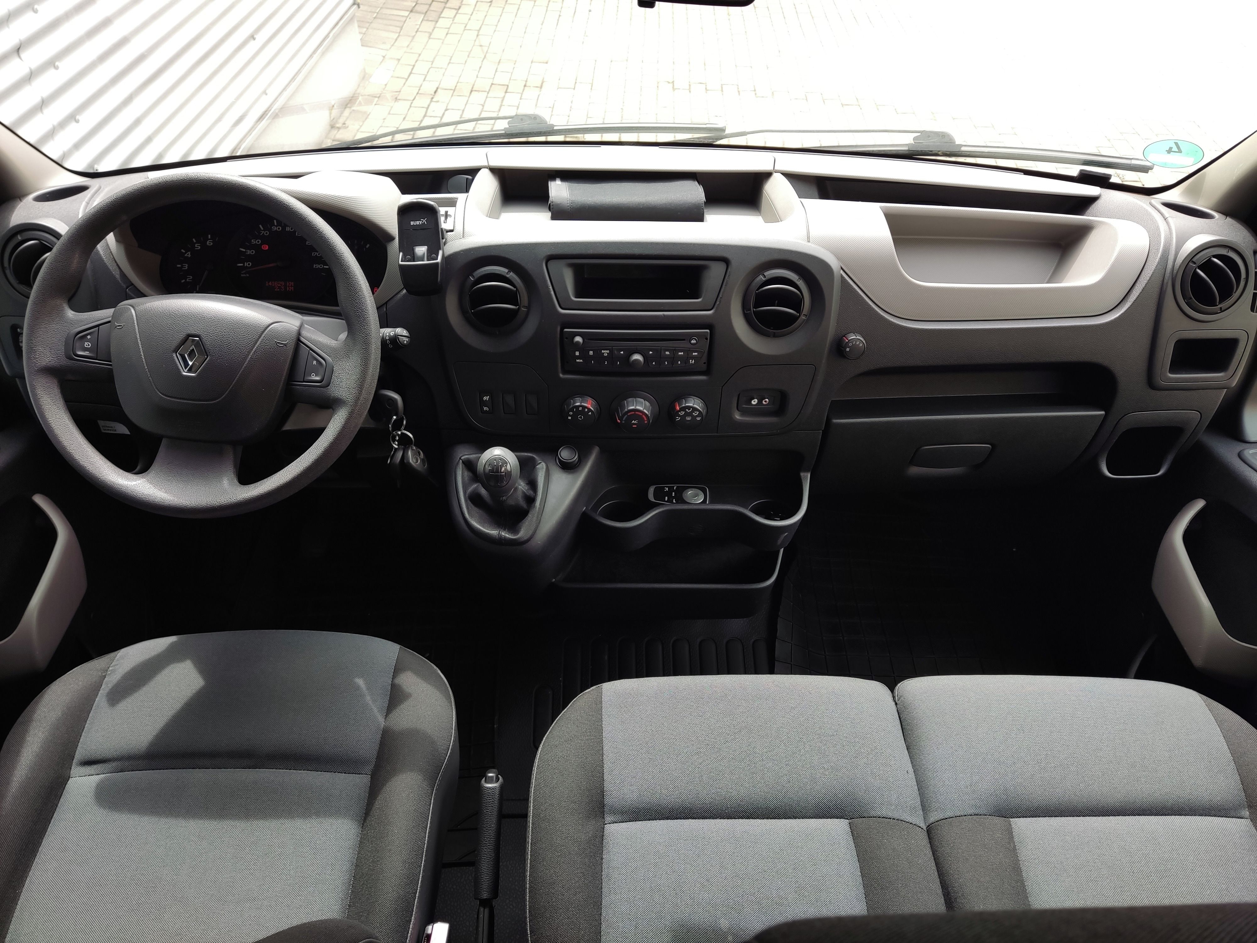 Renault Master, 2.3 dCi 92 kW 9-míst - fotka 5