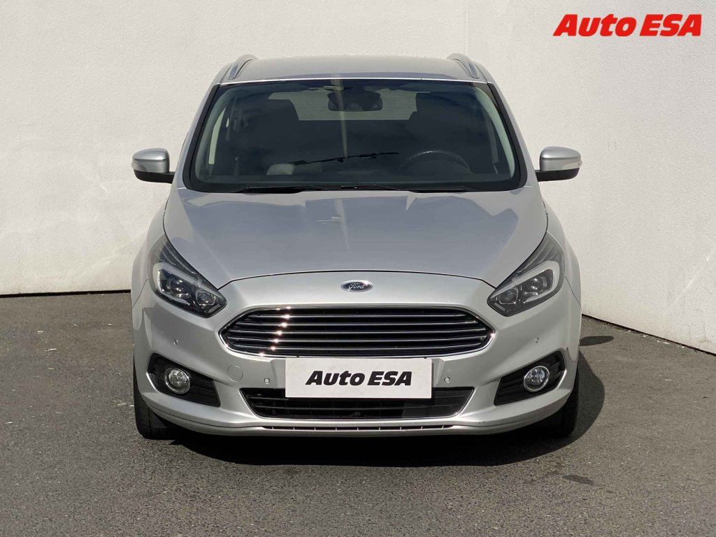 Ford S-MAX, 2.0TDCi 4x4,ČR,AT,navi - fotka 2