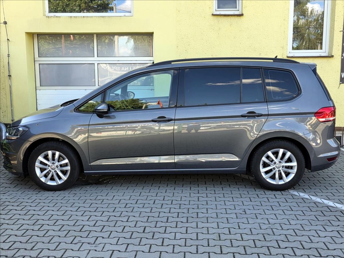 Volkswagen Touran, 1,2 TSi, 7míst, CEBIA - fotka 6