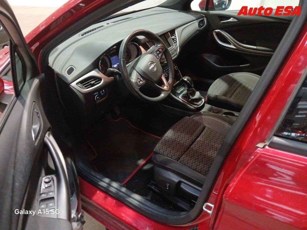 Opel Astra, 1.2 PT + - fotka 3