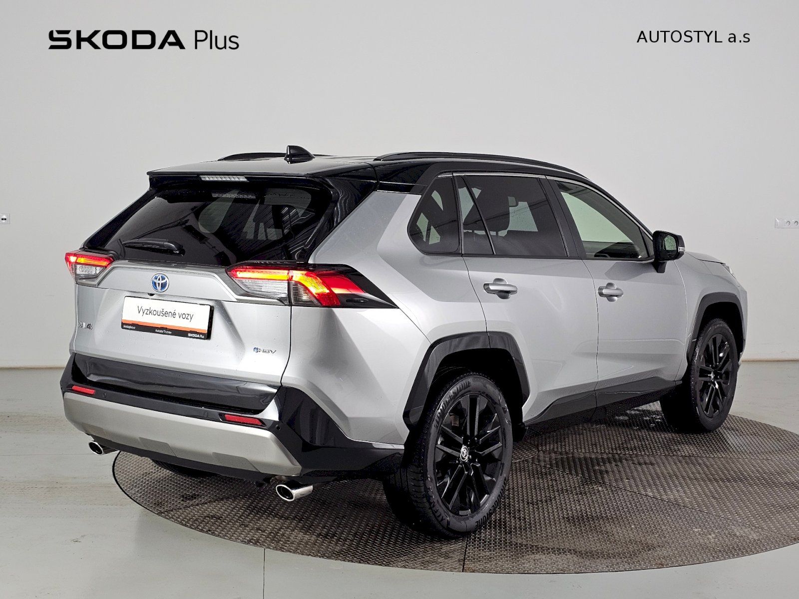 Toyota Rav4, 2.5HEV 222k 4X4 SELECTION - fotka 2