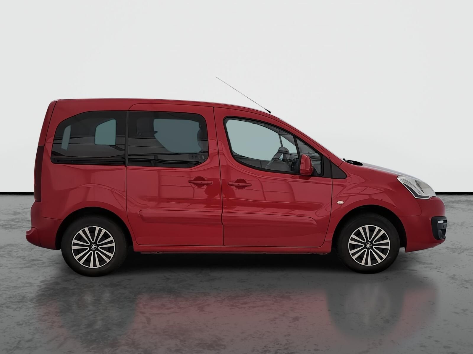 Peugeot Partner, 1.6 16V, 5Míst, Klima, ČR - fotka 6