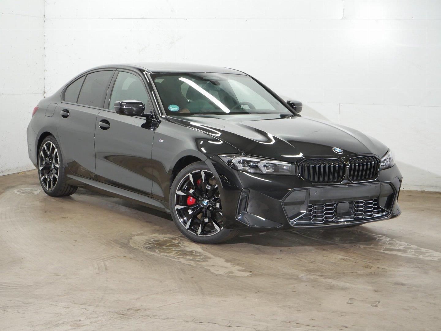 BMW Řada 3, 320d xDrive Tažné M PRO - fotka 2