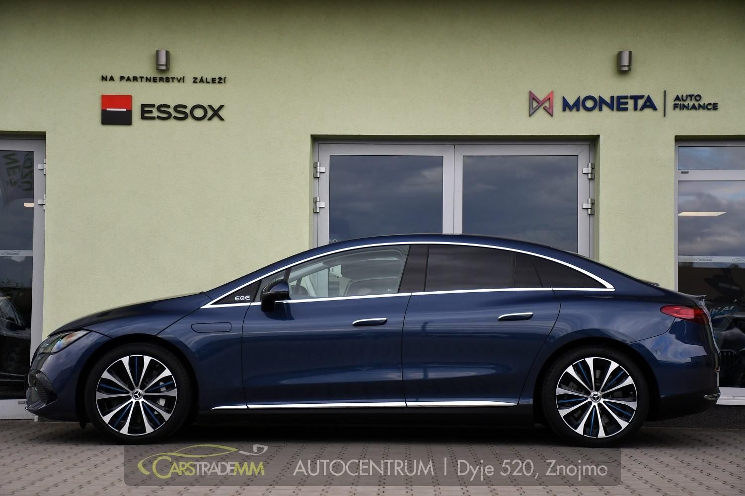Mercedes-Benz EQE, 350 4MATIC - fotka 2