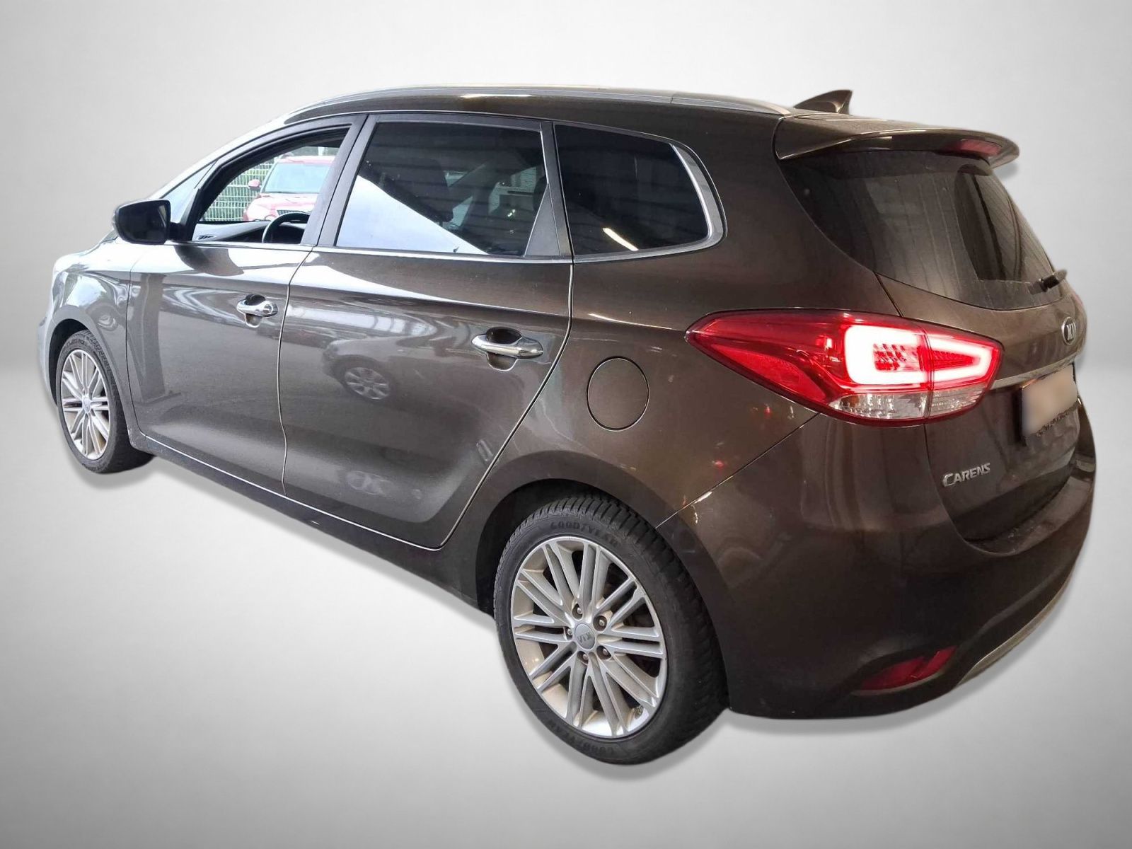 Kia Carens, 1.7 CRDi, Automat, 7 míst - fotka 2
