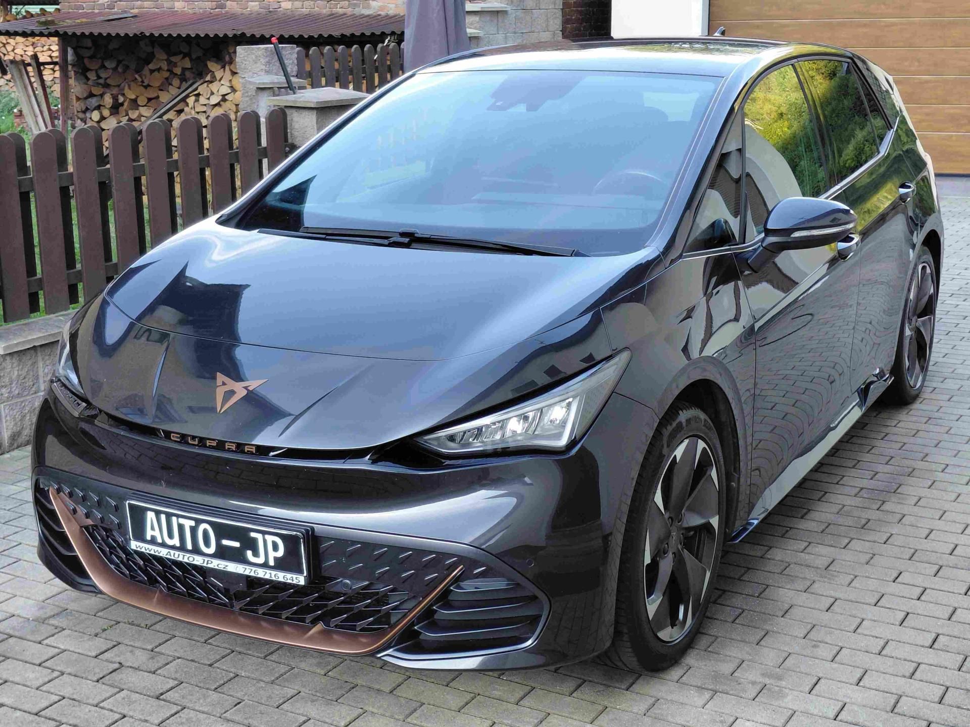 Cupra Born, XL-BAT SOH-93,6%  PŘIPRAVUJEME - fotka 6