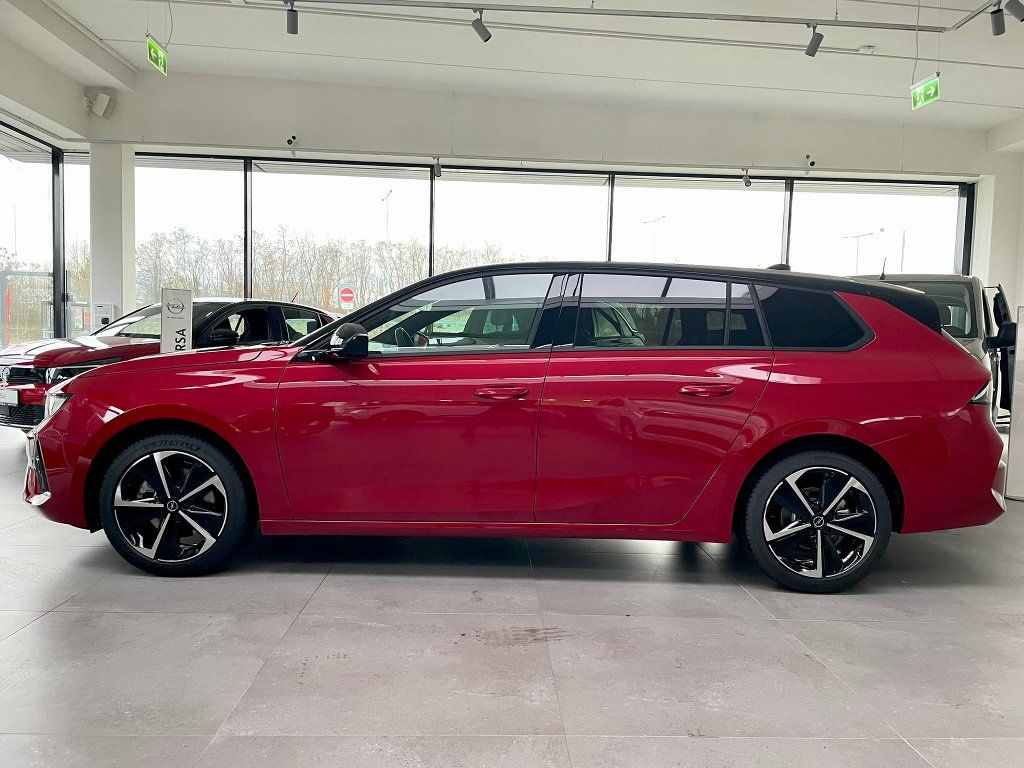 Opel Astra, ST GS 130k Automat - fotka 2
