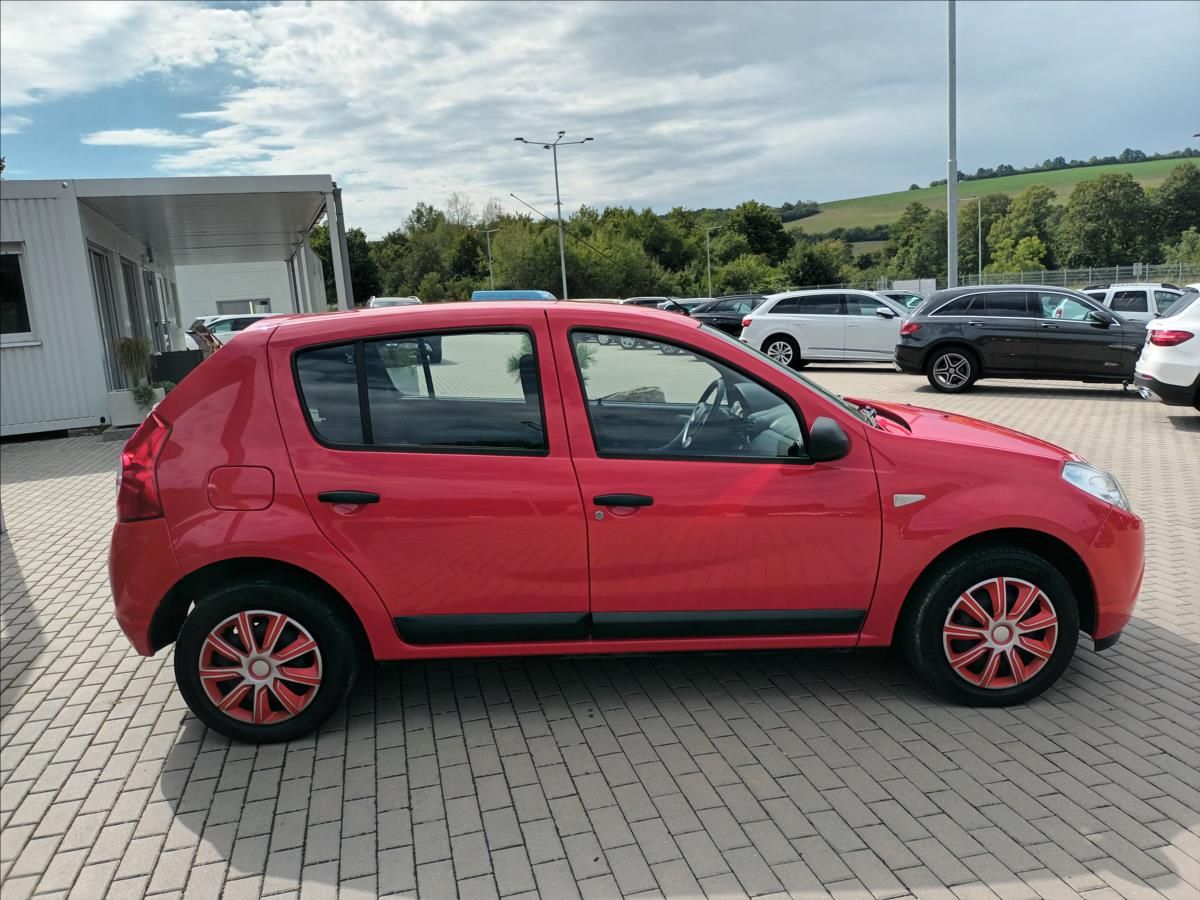Dacia Sandero, 1,4 MPI,55KW,SERVIS, - fotka 4
