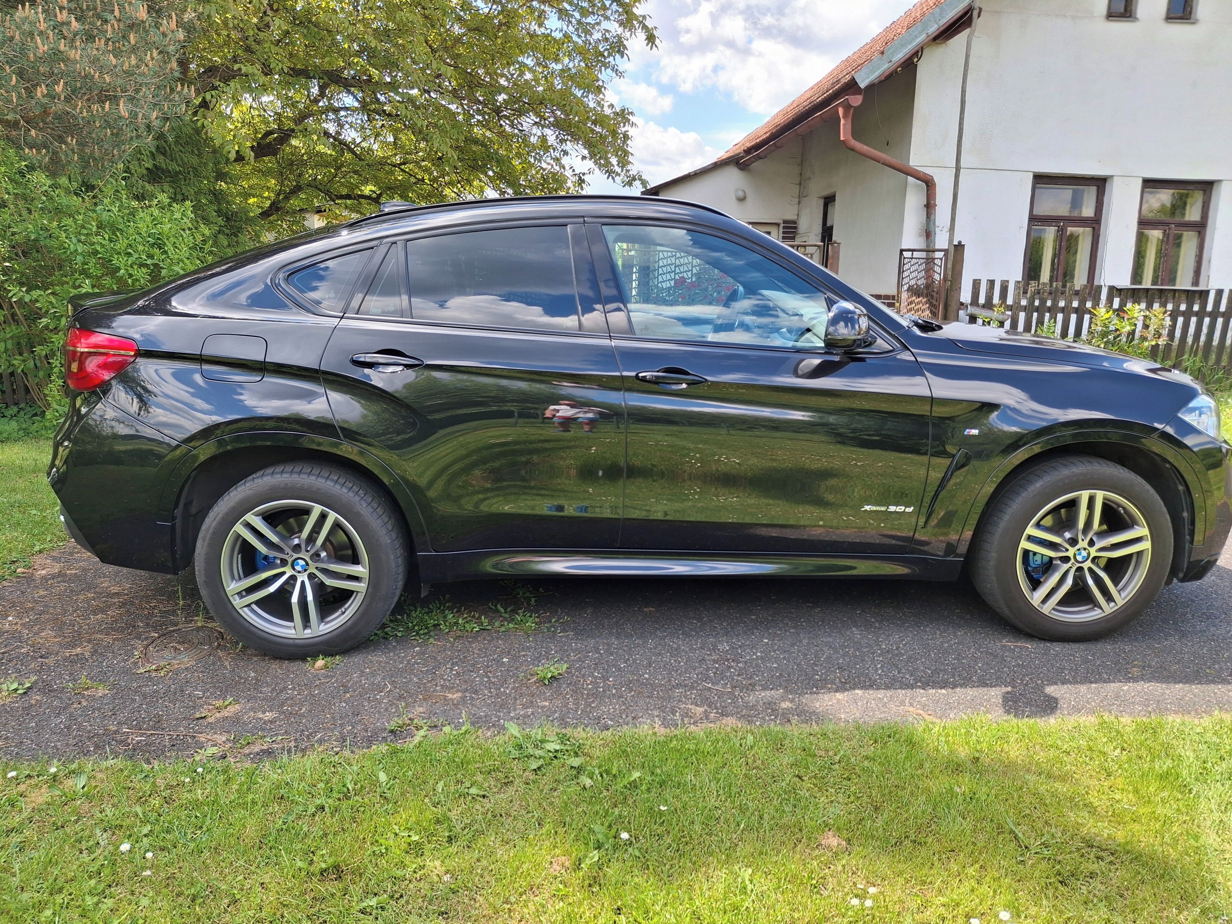BMW X6, BMW X6 xDrive30d [telefon skryt] - fotka 3