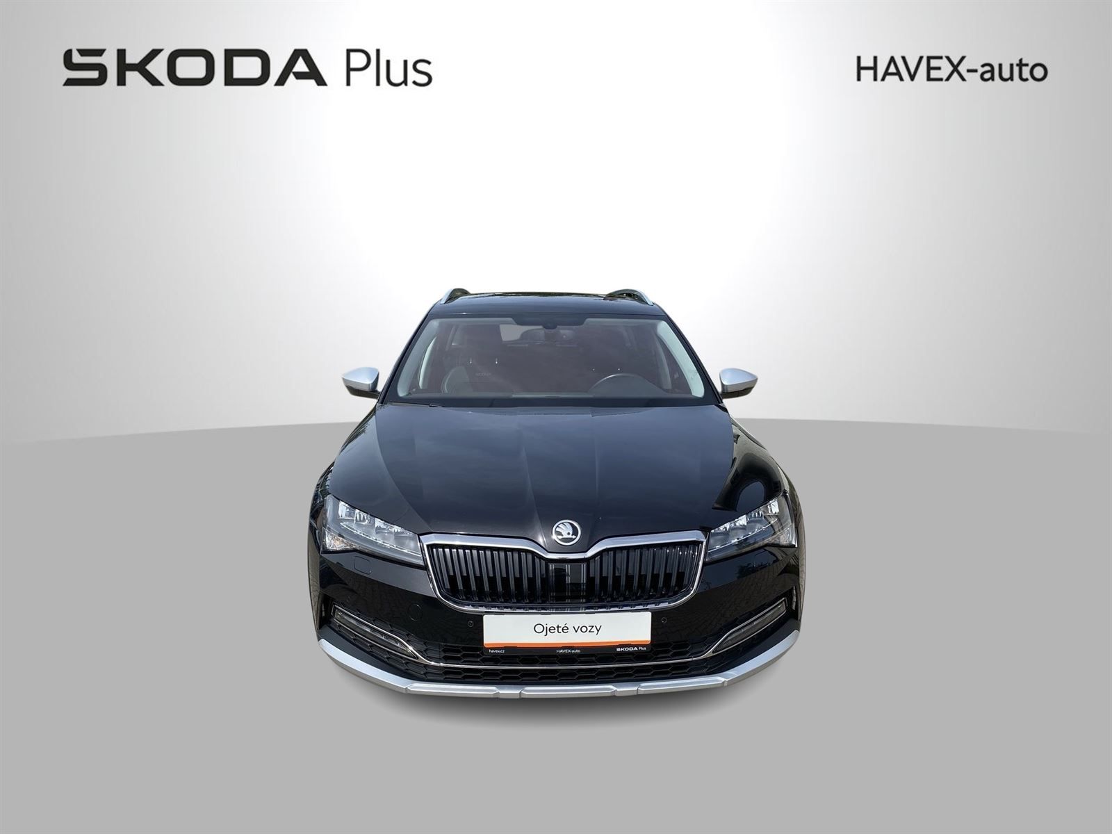 Škoda Superb, Combi 2.0 TDI 4x4 DSG Scout - fotka 4