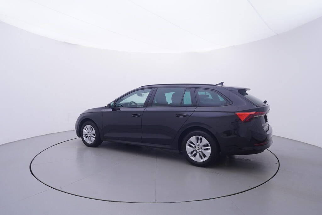 Škoda Octavia, Ambition 1.5 TSI 110 kW - fotka 3