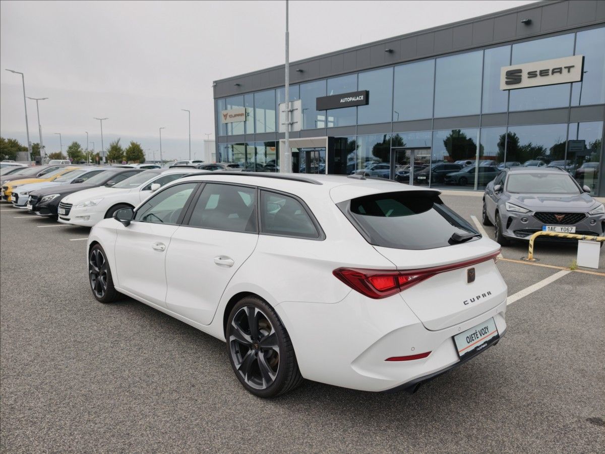Cupra Leon, 2,0 TSI ST 180kW DSG - fotka 6