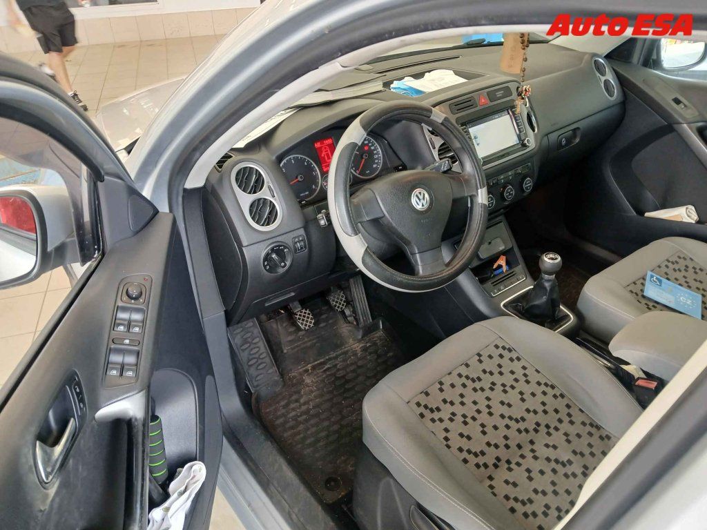 Volkswagen Tiguan, 2.0TDi - fotka 3