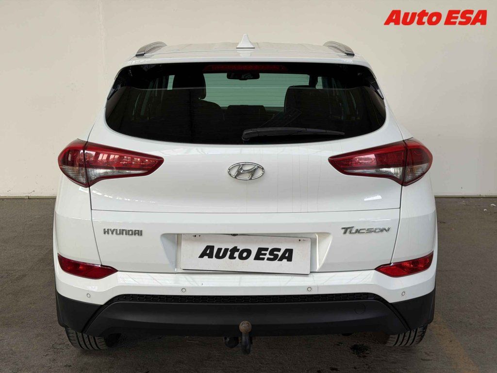 Hyundai Tucson, 1.7 CRDI - fotka 5