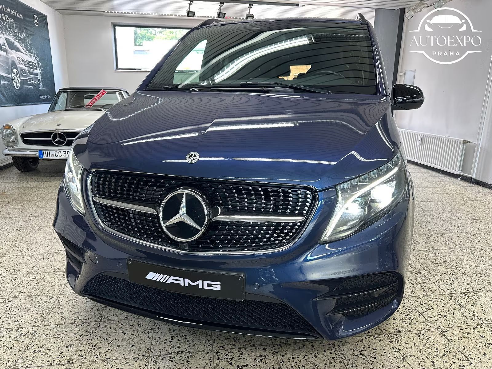 Mercedes-Benz Třídy V, 300d 4x4* Extralong AMG* - fotka 3