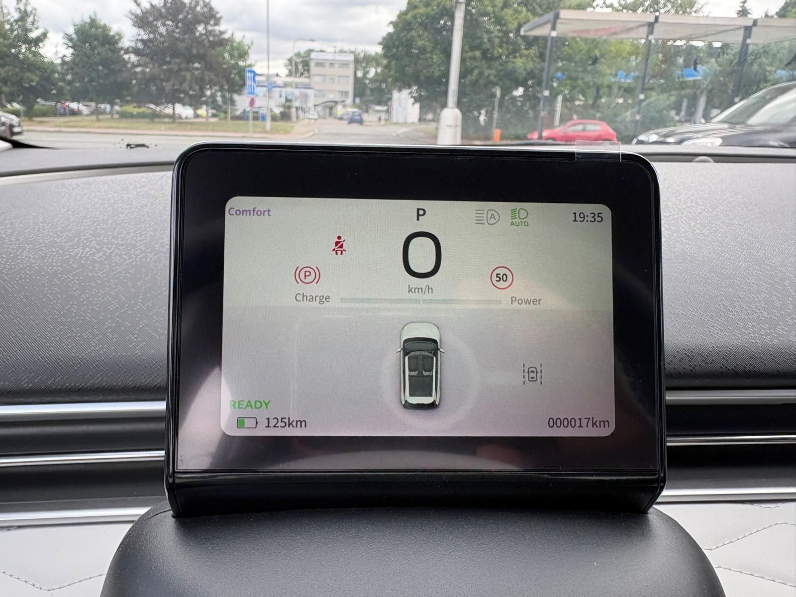 Dongfeng Box, E3 42,3kWh 70kw Rain Blue - fotka 6