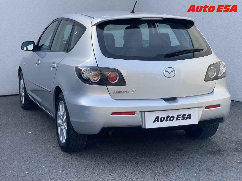 Mazda 3, 1.6 - fotka 6