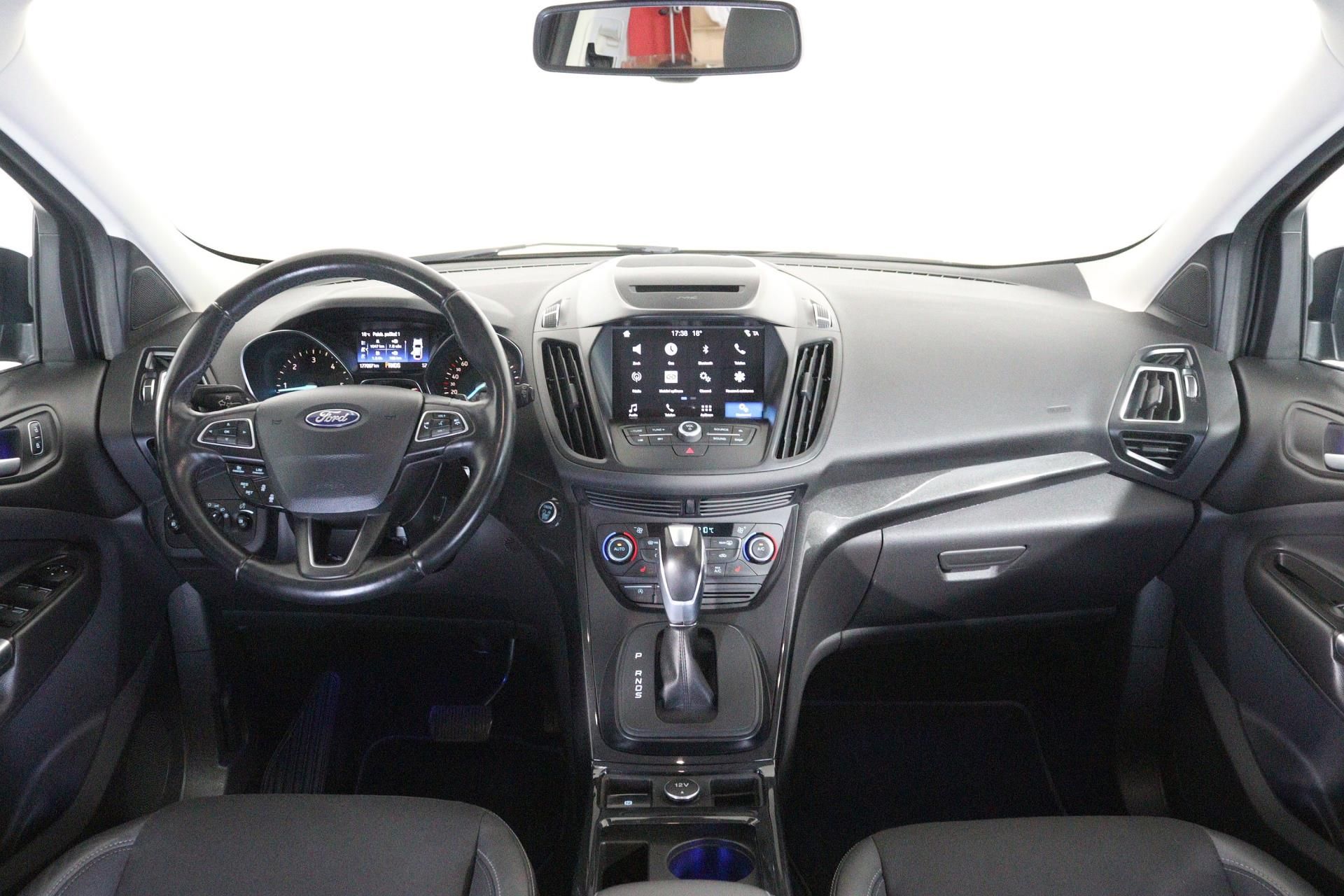 Ford Kuga, 2.0 TDCI 4X4 TITANIUM/TAŽNÉ ZA - fotka 5