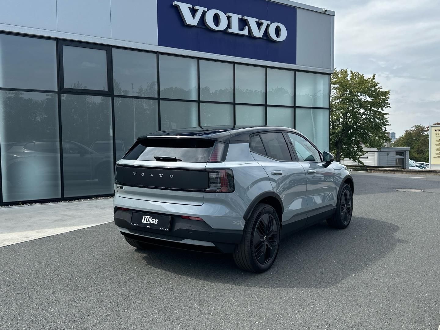 Volvo EX30, P5 Long Range Electric 200kW P - fotka 6