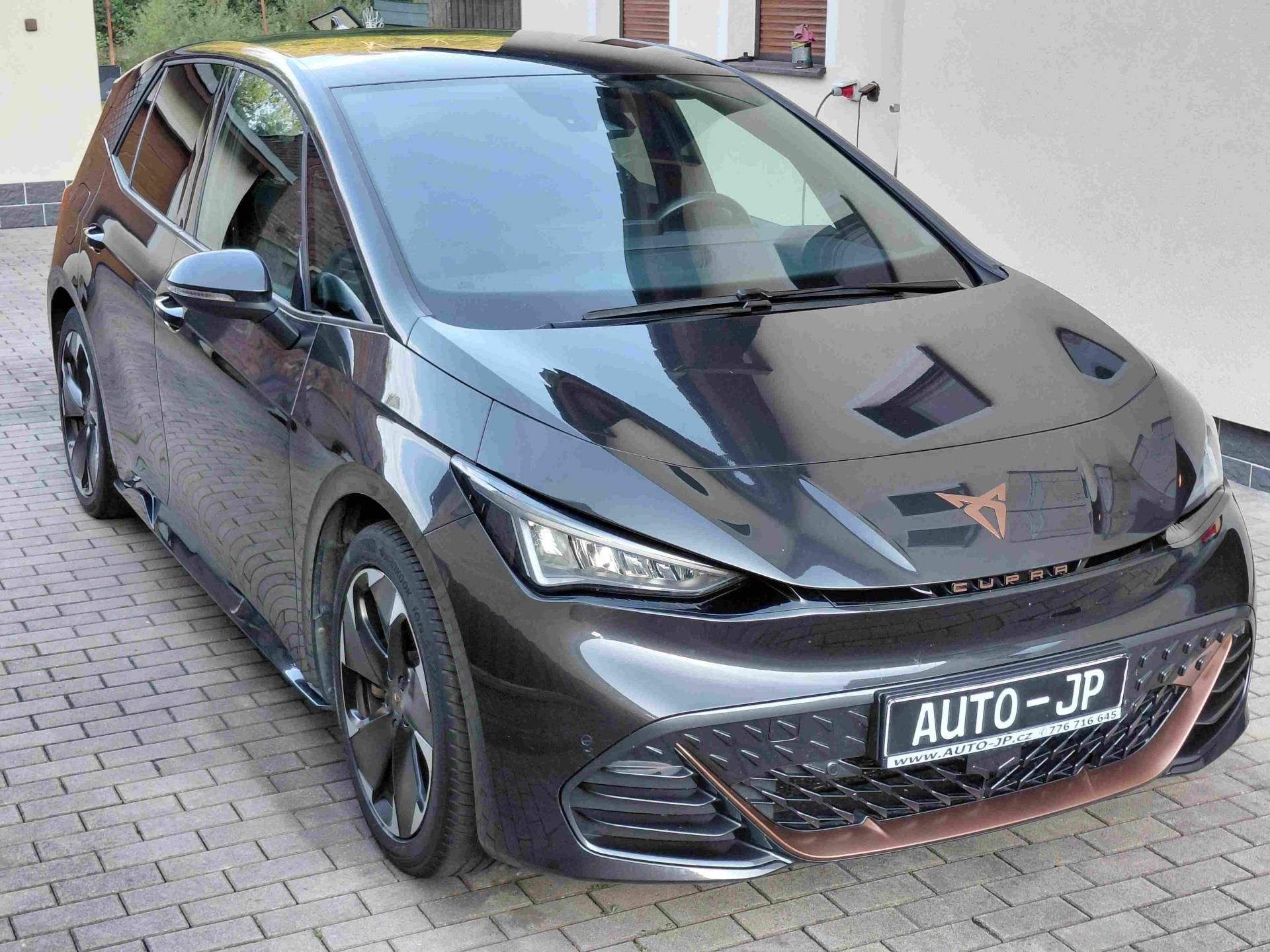 Cupra Born, XL-BAT SOH-93,6%  PŘIPRAVUJEME - fotka 2