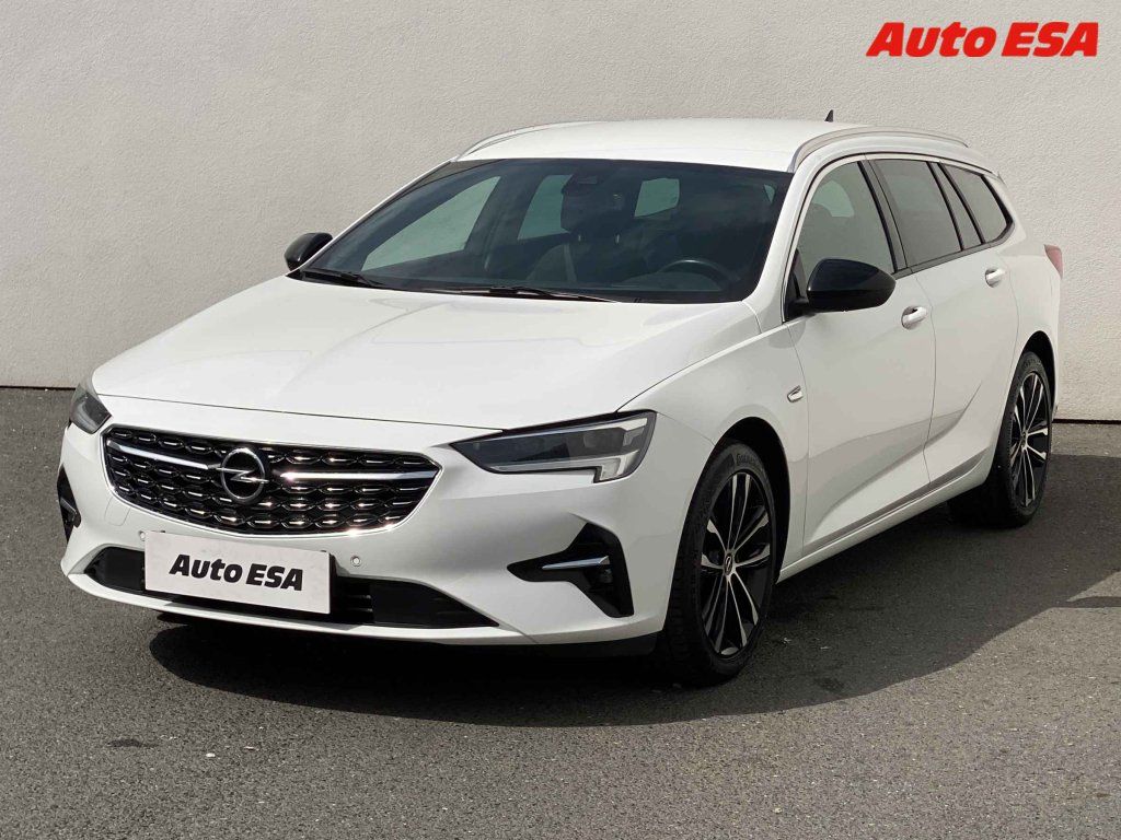 Opel Insignia, 2.0 D - fotka 3