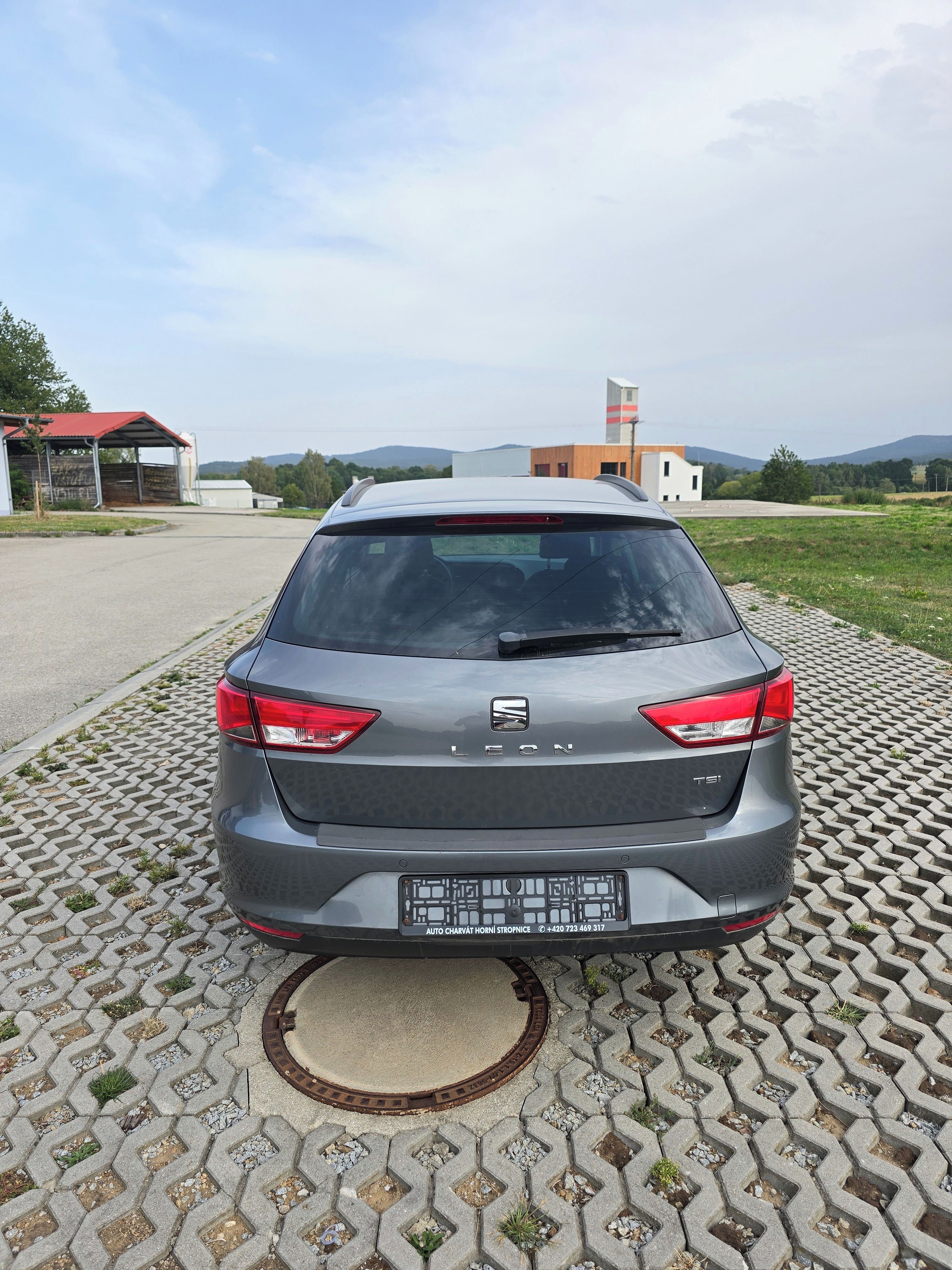 Seat Leon, 1.2 TSI Combi Reference - fotka 6