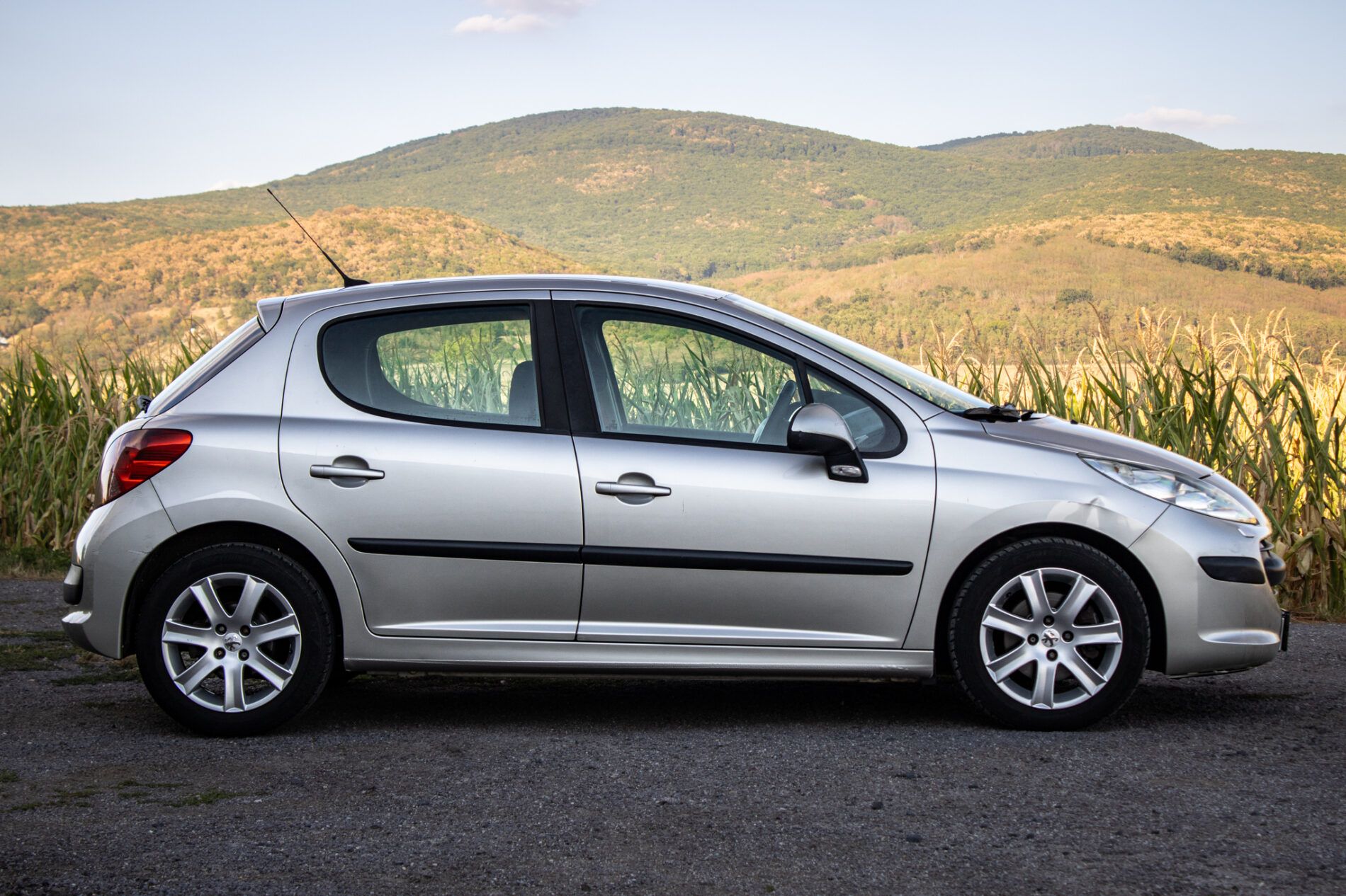 Peugeot 207 - fotka 4