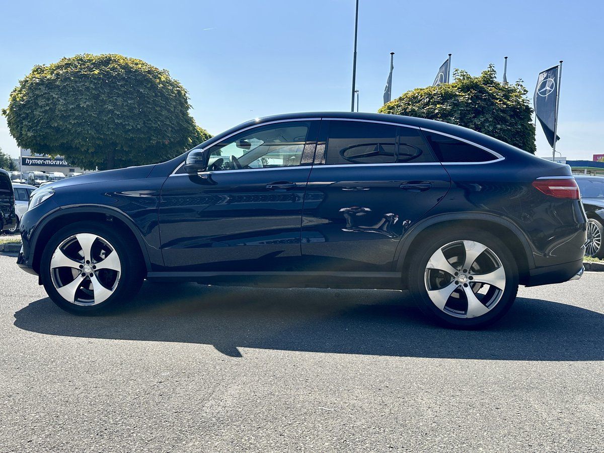 Mercedes-Benz GLE, 400 4MATIC Kupé - fotka 6